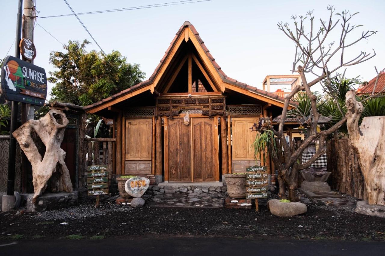 Sunrise Lodge & Lounge Singaraja  Exterior photo